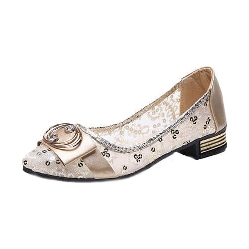 Summer New Rhinestone Women Sandals Mesh Hollow Pointed Female Flat Sandals Crystal Women Casual Sandals