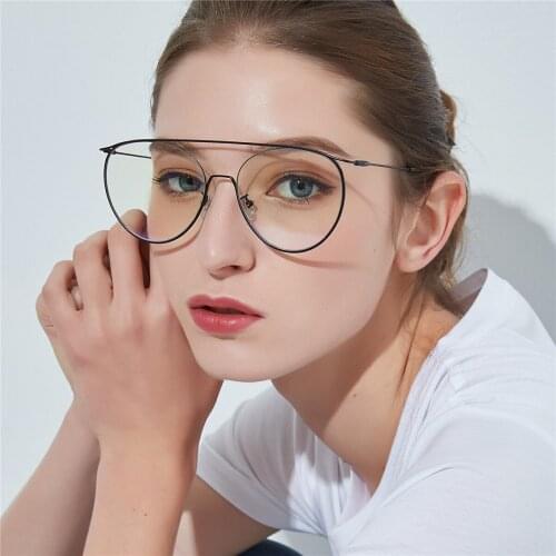 2019 Fashion Men Women Retro Round Transparent Eyeglasses Metal Slim Metal Frame Glasses Eyewear Clear Lens Vintage UV400