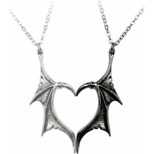 2Pcs Personality Punk Heart Wing Necklace Lovers Vintage Batwing Heart Couples Pendant Necklace Fashion Jewelry