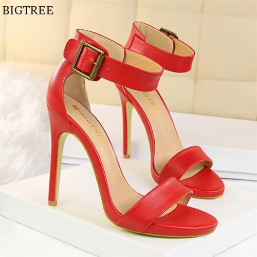 Retro Buckle Strap Women Sandals 2021 Summer Fashion Platform Soft Leather Red Pumps High Heels Open Toe Woman Party Dress Shoes