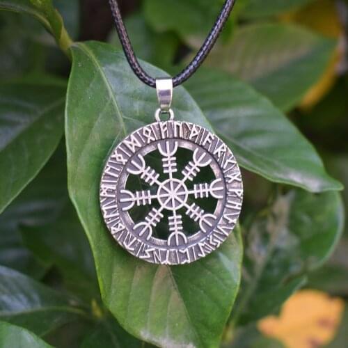 1pcs Norse viking Runes Amulet Rune Vegvisir necklace Compass Fashion Jewelry