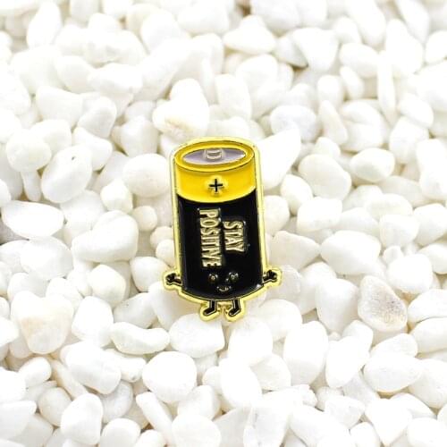 Cartoon battery anthropomorphic cute brooch The “STAY POSITIVE” slogan reminds us to stay optimistic and full of energy