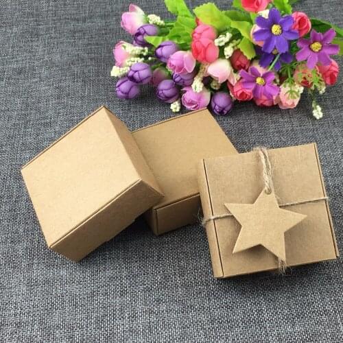 50PC/Lot 6.5*6.5*3cm Kraft paper Gift Boxes With Pentagram Tags Jewelry Carry Case Blank Power Box For Gift Accept Custom Logo