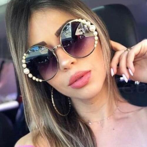 Womens sunglasses 2021 vintage retro Gradient pearl luxury designer Round oversized shades glasses female sunglaases