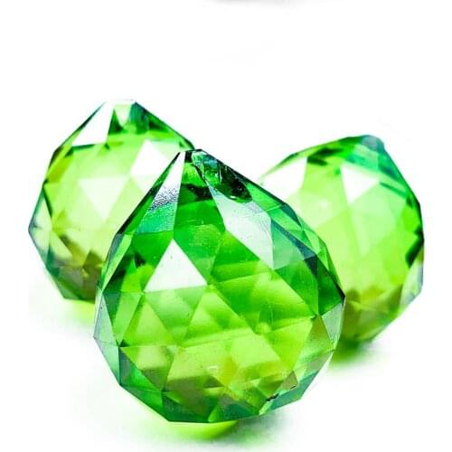 5pcs 30mm Green Crystal Suncatcher Chandelier Pendant Faceted Balls Glass Prism Balls Rainbow Maker For Home/Wedding Decoration