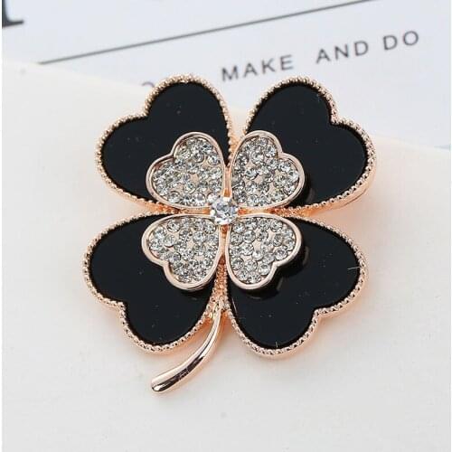 Korean diamond black four-leaf clover badge brooch personalized clothing coat accessories corsage Clover pin jewelry