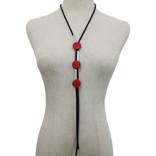 Designer Red Round Button Accessories Necklace For Women Simple Gothic Soft Leather Rope Necklaces Sweater Chain Jewelry Gift