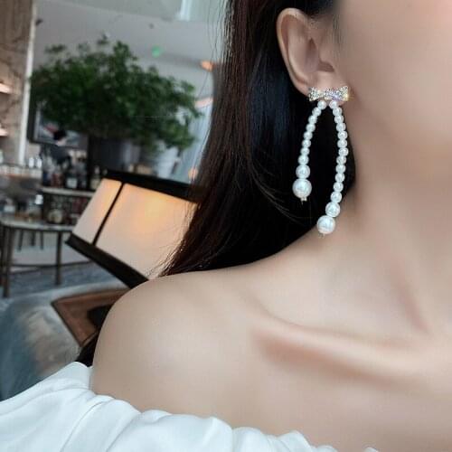 New Jewelry Long Pearl Bow Tie Fashion Personality Earrings For Women Brincos Para As Mulheres