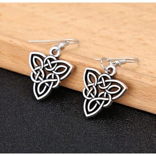 2021 New Neo-gothic Bizarre Flower Metal Hollow Pendant Earrings Gift Ladies Earrings Jewelry Gift Necklace