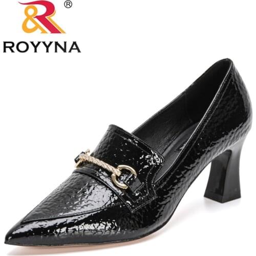 ROYYNA 2021 New Designers Brand Metal Buckle Pointed Toe Pumps Women Heels Luxury Patent Leather Stiletto Ladies Office Shoes