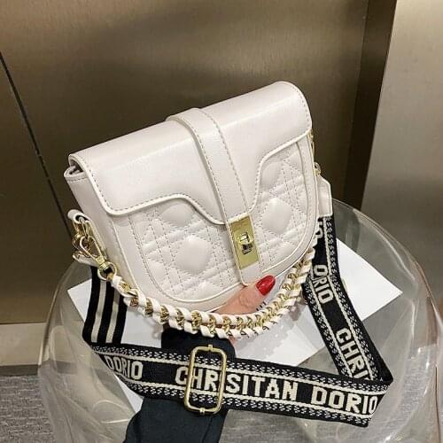 Womens Shoulder Bag 2020 New One Shoulder Slant Across PU Material Small Fragrant Chain Bag Three Colors Semicircle Saddle