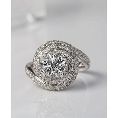 Victoria Brand New Arrival Luxury Jewelry 925 Sterling Silver Pave Round Cut 5A Zirconia CZ Party Women Wedding Cross Ring Gift