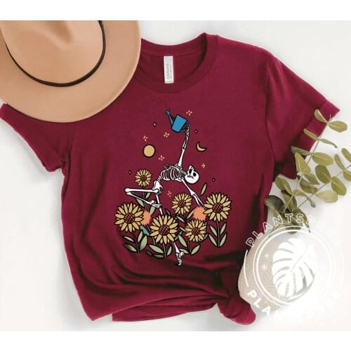 Colored Dancing Skeleton Sunflower Garden gothic t-shirt women 100% Cotton funny graphic casual grunge Fashion tee top tshirt