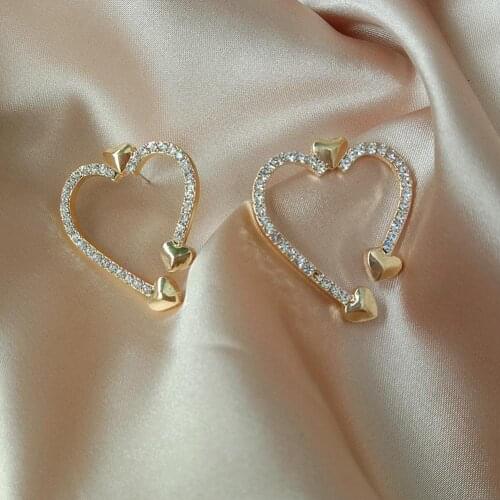 Woman Personality Fashion Metal Hollow Out Love Heart Earrings Ear Stud Gift