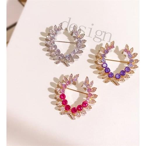 Colorful White Purple Red Rhinestone Brooches for Women Love Heart Sparking Zircon Party Brooch Pins Jewelry Gifts broche femme