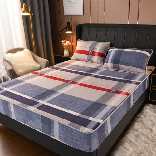 Autumn and Winter High Quality Simple Plaid Non-slip Maattress Protection Cover for Adult Teen Home Decor Keep Warm Home Textile