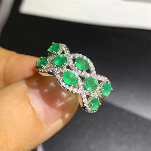 Natural emerald ring 925 silver ladies ring luxurious atmosphere dignified and elegant