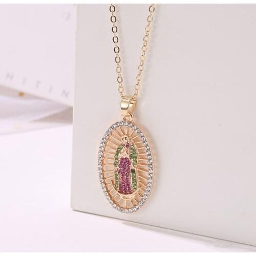 Virgin Mary Pendant Necklace Gold Bijoux Crystal Necklace Women Fashion Pendant Catholic Jewelry