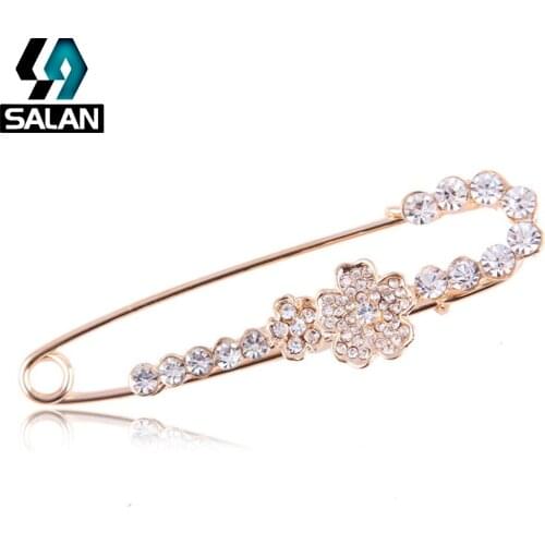Korean version of the jewelry accessories full of zircon flowers pearls corsage cardigan brooch shawl button brooch women
