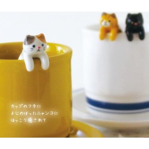 Hot SALE Kitchen Tool Novelty Gift Ceramic Cartoon Cute Cat Animal Spoon Hanging Coffee Dessert Spoon Unique Ice Cream Flatware