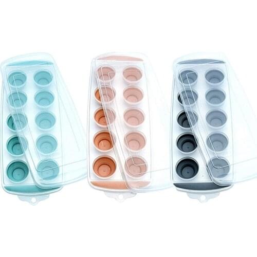 Reusable Ice Maker with Lid Easy Release Flexible Silicone Ice-Cube Mold By for Chilled Drinks Kitchen Bar Accessories
