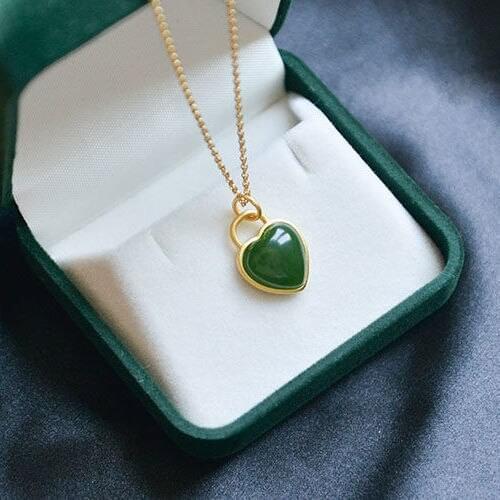 Natural Hetian Jade Green Jade Heart-Shaped Pendant Jade Jasper Pendant Necklace for Women Birthday Gift Jewelry