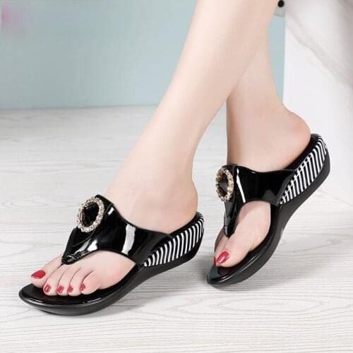 2021 ladies shoes summer leather beach sandals slope heel platform slippers ladies platform slippers slippers women
