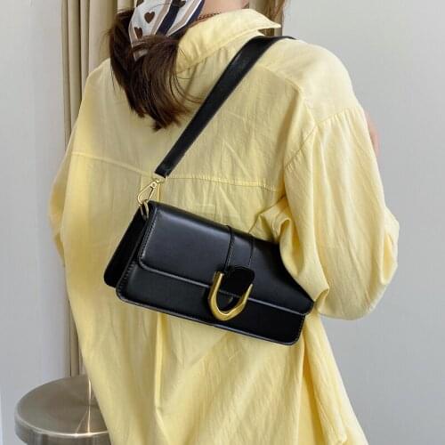 Baguette Handbag Women Ladies Deisgner Purses Handbags Women Bags Designer Small Shoulder Bag Vintage 2021 Summer Buckle Lock