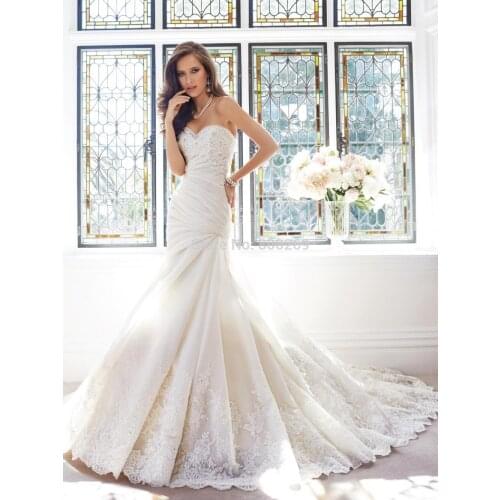SF-25-2015 Romantic Strapless Crystal Organza and Lace Applique Sweetheart Neckline A Chapel Train Mermaid Wedding dresses
