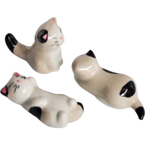 3Pcs Cute Cat Ceramic Chopsticks Holder Stand fine Design Chopstick Rack Pillow Care Rest Japanese Style Kitchen Tableware Tools