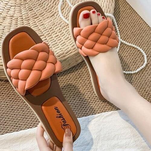 LapoLaka Women's Slippers