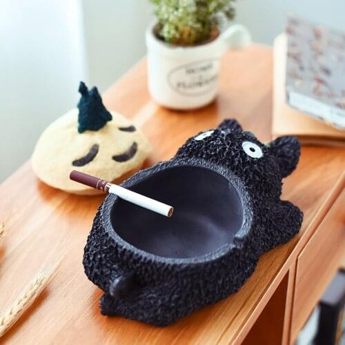 Home Decoration Anime Ashtray Creative Cover Creative Personality Home Storage Decoration Resin Crafts Decoration