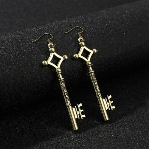 Anime Attack On Titan Pendant Earrings for Women Vintage Punk Eren Key Ear Accessories Shingeki No Kyojin Earrings Gifts
