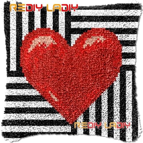 Latch Hook Cushion Red Heart DIY Needlepoint Kits Chunky Acrylic Yarn Arts Crocheting Lofty Pillow Case Hobby & Crafts