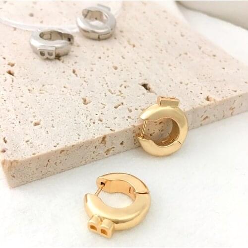 Monlansher Chunky Letter B Metal Small Hoop Earring Gold Silver Color Circle Hoop Earrings for Women Minimalist Earrings Jewelry