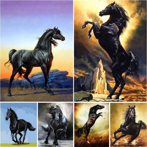 New 5D Diamond Painting Animals Full Round Drill Diamond Embroidery Black Horse Cross Stitch Rhinestones Wall Sticker Decor Gift