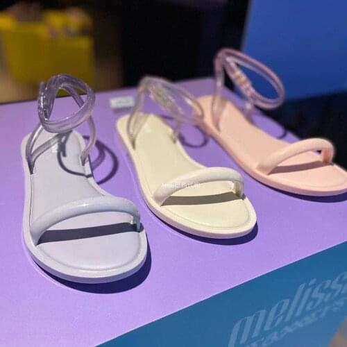 2021 New Ladies Summer Sandals Fashion Women Flat-bottomed Jelly shoes Simple buckle Roman Female Beach Shoes SM051