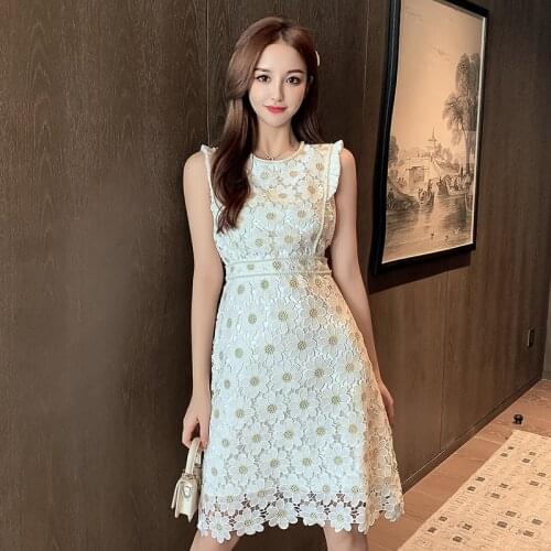 New Office Lady 2021 Summer Women Lace Embroidery Dress Temperamentally Slim Round Neck Sleeveless High Waist Party Dress