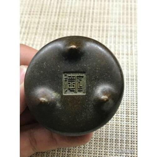 China Recycling old Pure copper Xuande Mini Three-legged Small incense burner