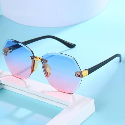 Factory Wholesale Kids sunglasses 2020 NEW Model Rimless Beach Sea Travel glasses Boy&girl Cute UV400 Eyewear n480