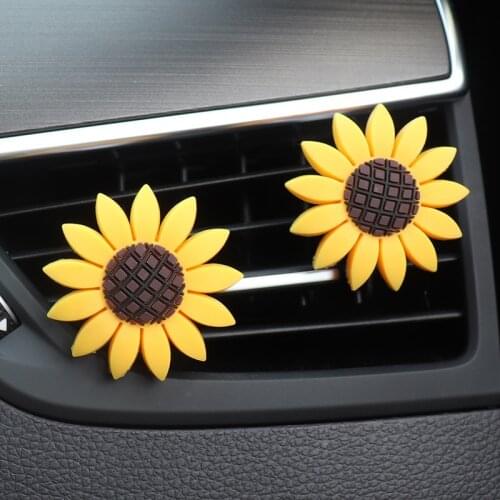 Sunflower air freshener car accessories for girls air conditioning vent perfume perfume solid perfume aroma clip Interior