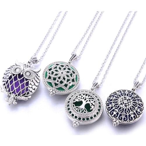 2019 New Aromatherapy Necklace Vintage Flower Butterfly Essential Oil Diffuser Necklace Perfume Lockets Pendants