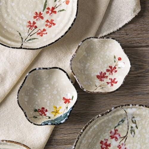 1pc Japanese-style Ceramic Seasoning Dishes Creative Home Utensils Spices Dish Saucer Dish Vinegar Dish