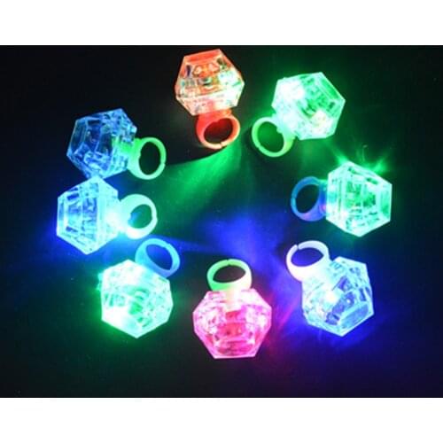 LED Glowing Diamond Finger Ring Novelty Flashing Light-up Toys Kids Birthday Gift Wedding Party Supplies