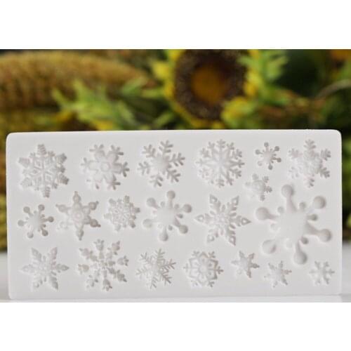 1PCS Snowflake Shape Cake Mold Silicone Snow Fondant Mold Sugar Craft Cake Tool Snow Fondant Christmas Winter Decor