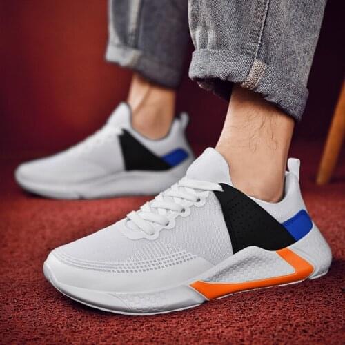 Vulcanize Shoe for Men Air Cushion Mesh Breathable Wear-resistant Hot 2021 Fitness Trainer Sport Shoes Male Sneakers Socks Shoes