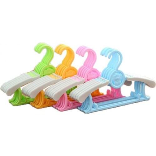20pcs Kids Hangers Retractable Nursery Hangers Portable Plastic Non-toxic, Safe and Durable