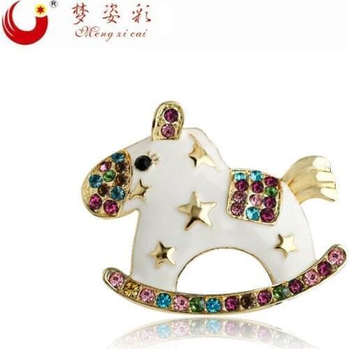 MZC Korean Style Beauty Merry-go-round Stars Horse Brooch Vintage Metal Brooches for Children Animal Brooch Broches Bouquets
