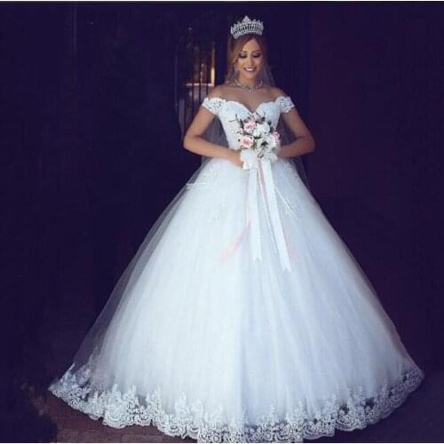 ZJ9143 2019 2020 White Ivory Lace Appliques Ball Gown Cheap Off The Shoulder Short Sleeves Bridal Dress Wedding Dresses