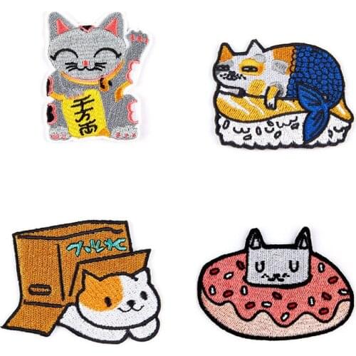 Computer Embroidery Cloth Stickers Japanese Lucky Cat Cloth Stickers Embroidery Badge Clothes Jewelry DIY Sewing Accessories